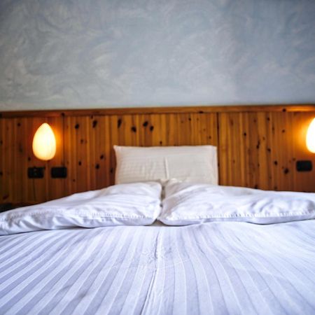 Hotel Gembro 키에사인발마렌코 외부 사진