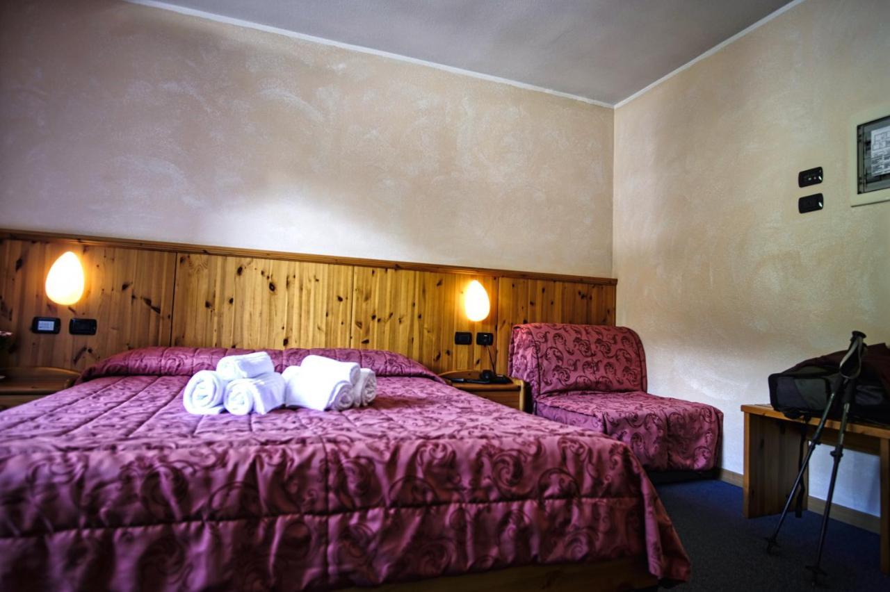 Hotel Gembro 키에사인발마렌코 외부 사진